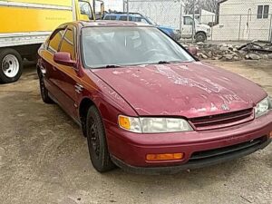 ugly burgandy accord with faded paint 