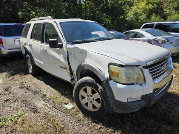 Tow away your own great deal - Tow / Impound Auction - Louisa VA - Open to the Public - Image 20
