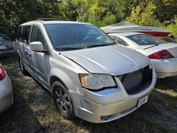 Tow away your own great deal - Tow / Impound Auction - Louisa VA - Open to the Public - Image 2